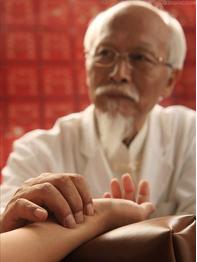 试谈中医对急性白血病的认识,白血病在真正的中医面前不堪一击