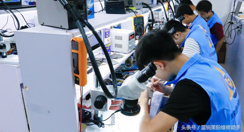 iphone7plus摔后无声音,iphone7plus摔了摄像头坏了