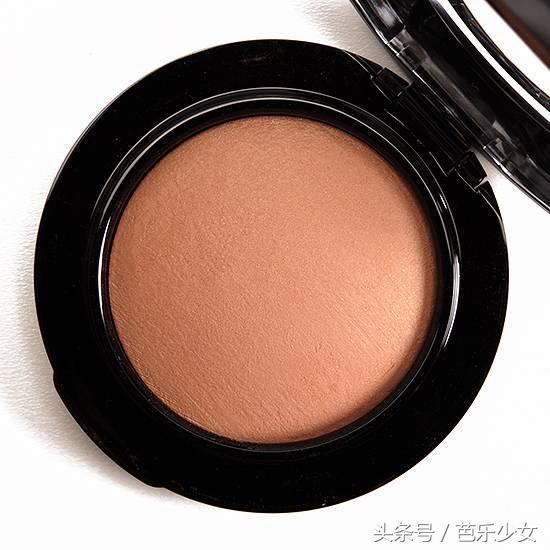 好冷冷冷冷～来一杯女明星最爱的“橙汁妆”吧