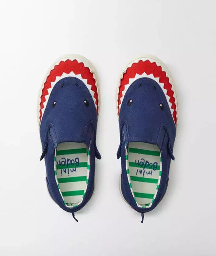 好看又舒服的小白鞋童鞋,秋冬童鞋鞋款推荐