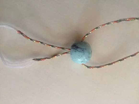 手串的绳子断了可以去哪里换,手串绳子断了预示什么