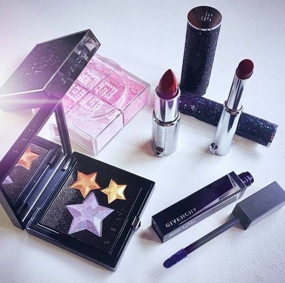 2018年圣诞限量彩妆推荐,新年美妆套装推荐