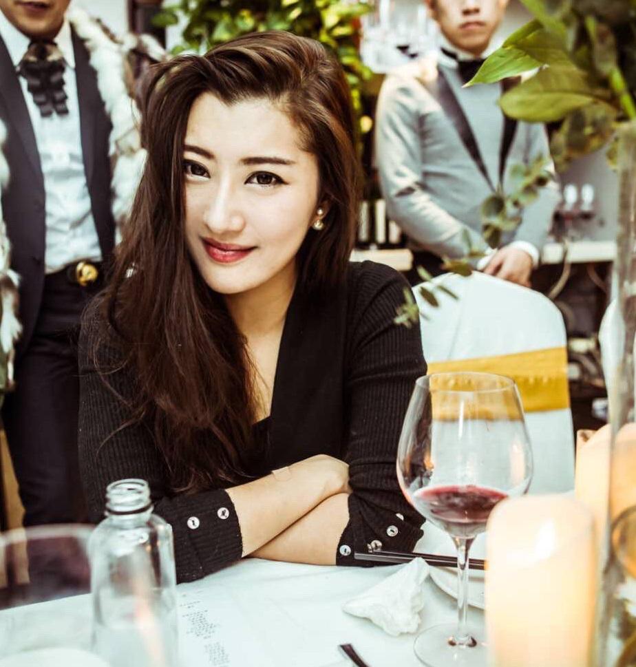 YZ名品沟通中心，一场与“与名品碰撞”的时尚约会