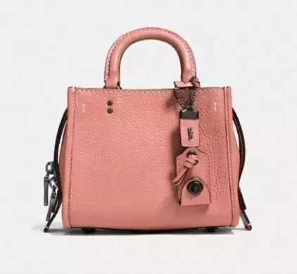 coach新款包包推荐牛仔,coach好看亲民的手提包