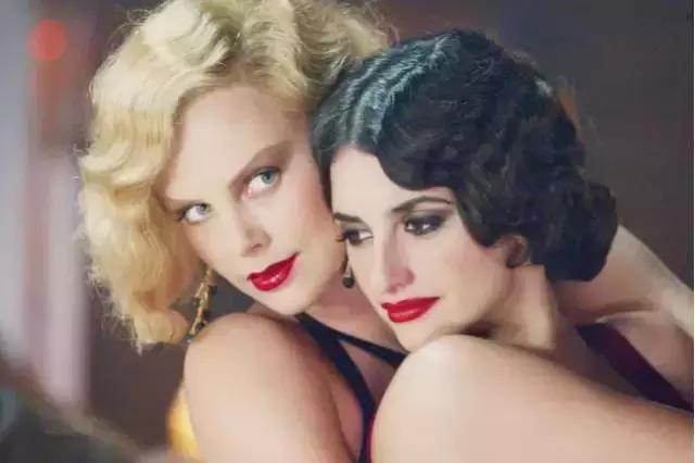 用TA一抹唇部就像打了玻尿酸！水光唇谨慎机有这么厉害？