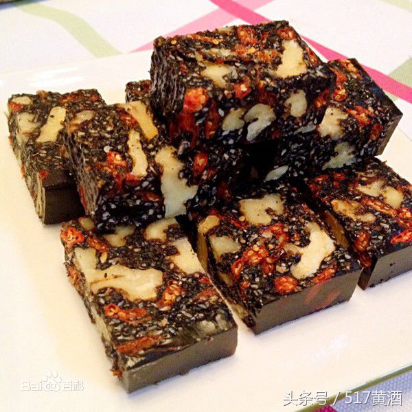 蒸阿胶泡黄酒,黄酒浸阿胶