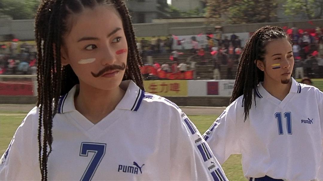 少林足球为什么用张柏芝和莫文蔚,少林足球张柏芝莫文蔚怎么参演的