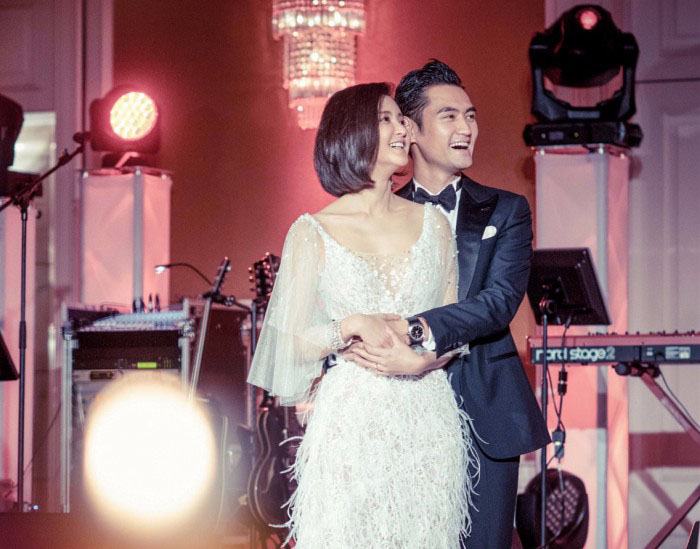 举行婚礼仪式应该关注什么,婚礼新郎要不要戴手表