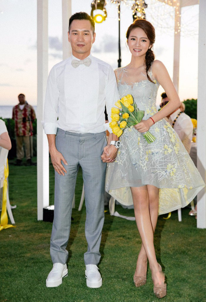 举行婚礼仪式应该关注什么,婚礼新郎要不要戴手表