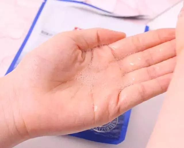 敷面膜之前怎么保养,换季时敏感肌肤可以用的保湿面膜