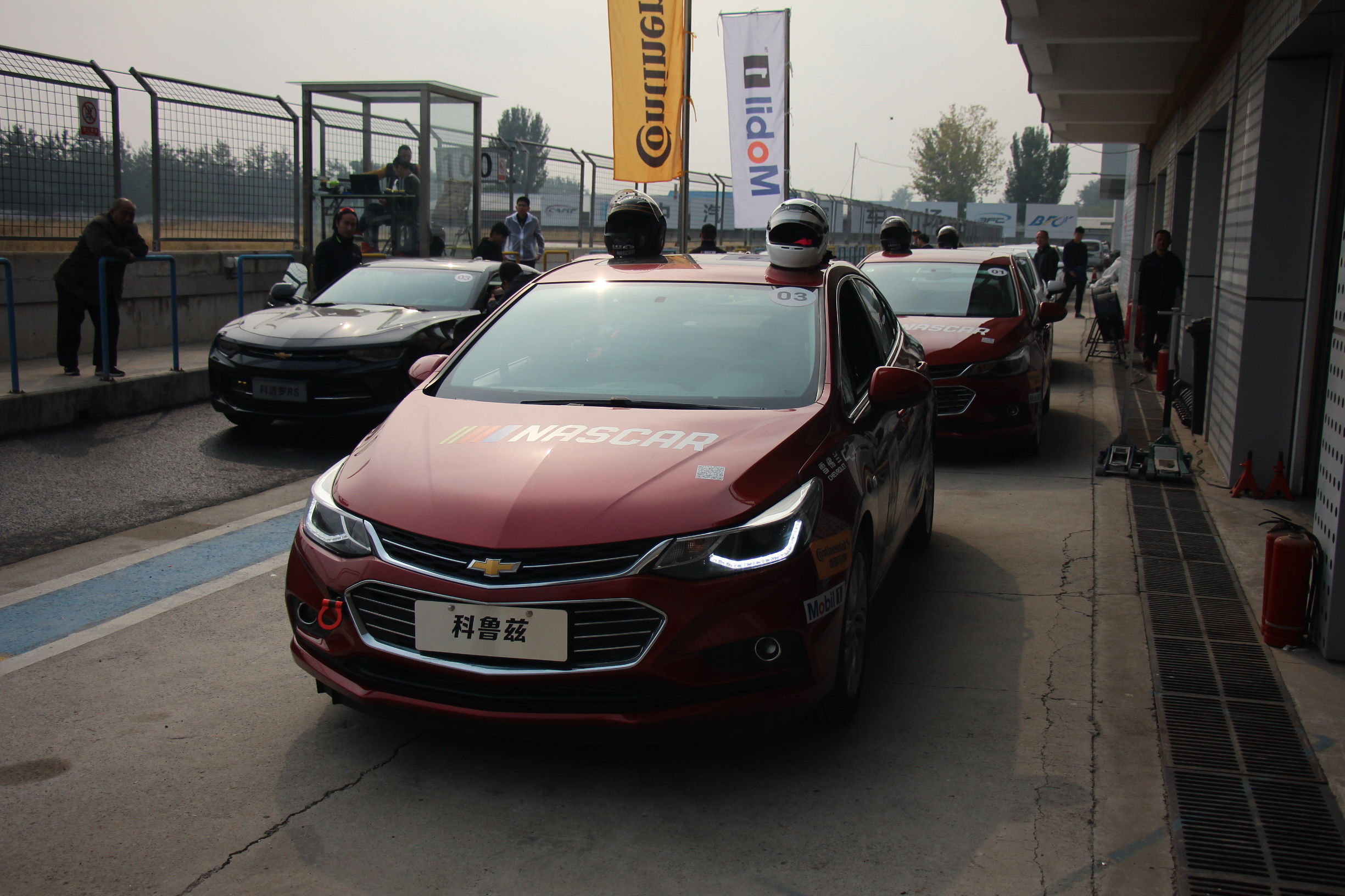 快速了解汽车雪佛兰品牌,了解雪佛兰科鲁兹内部