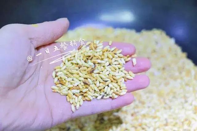 积食不爱吃饭怎么调理,宝宝吃饭正常突然不爱喝奶了