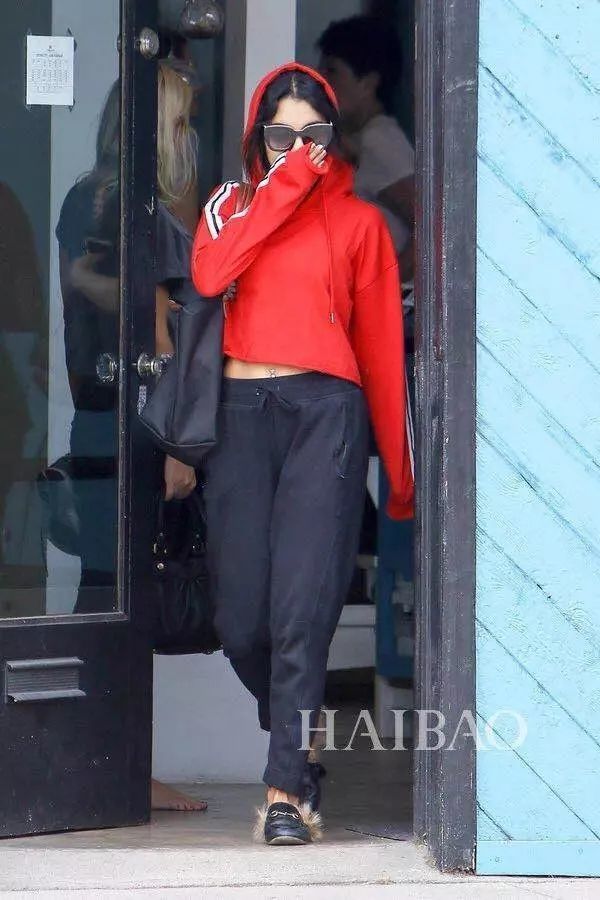 时髦的秋装卫衣,趁着双十一买换季的衣服