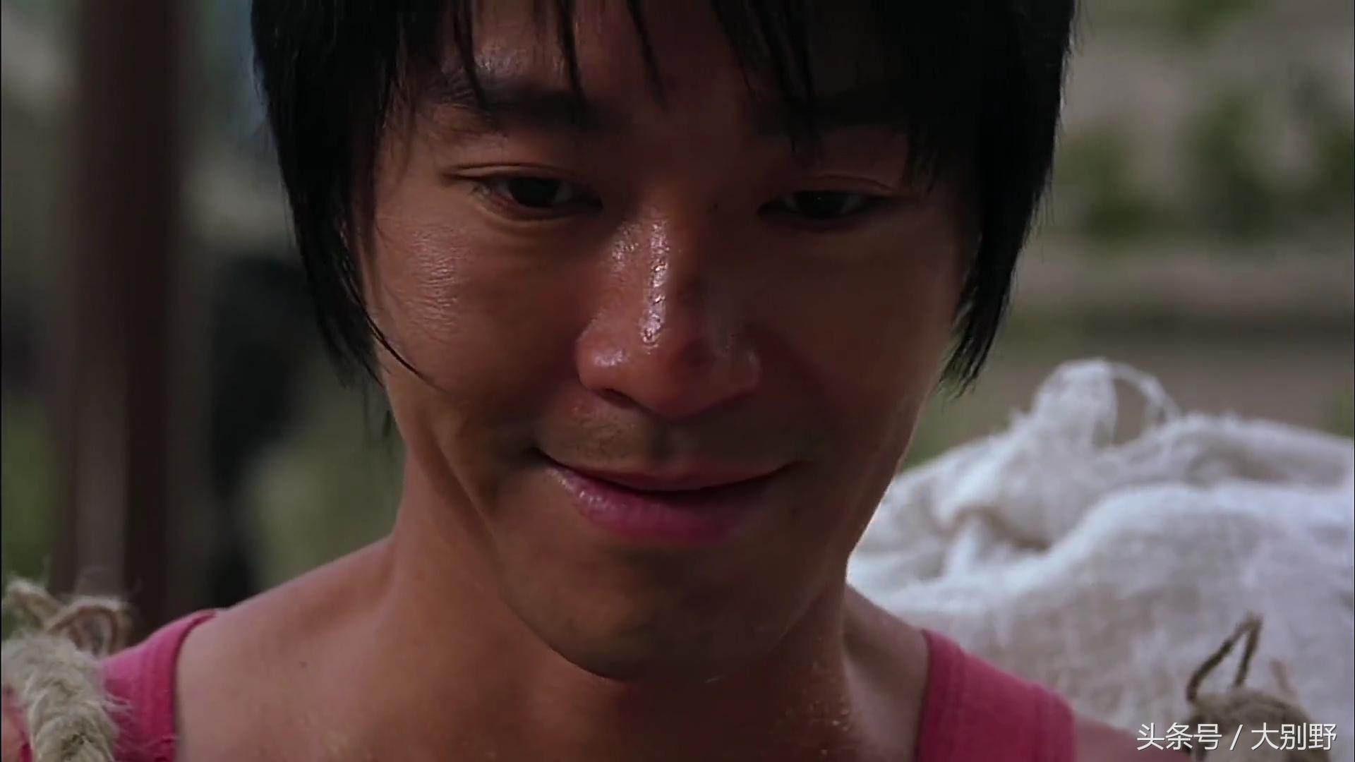 少林足球铁头功从来没有荒废过,少林足球里的招式原来是真的