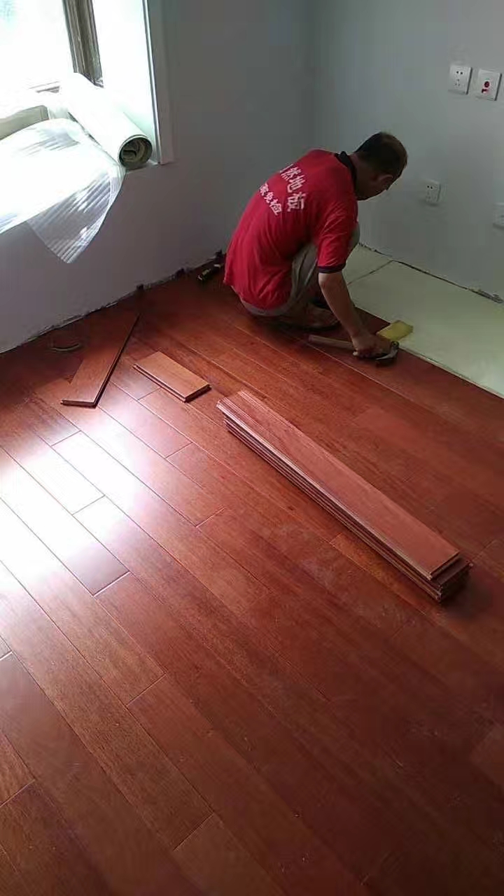 145平意式极简装修暖色,15万装修120平轻奢风