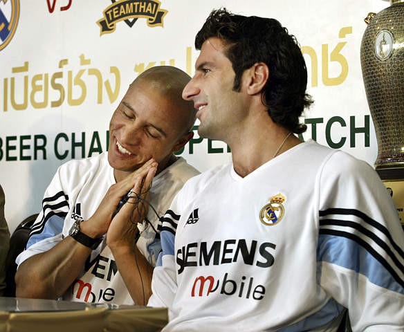 足坛大光头,足坛组成一支光头球队