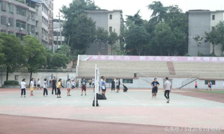 体育老师晋级的方法,体育老师老请假怎么办