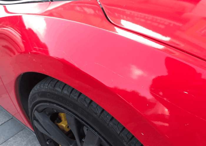 台州网友的*博兰**基尼拿去当婚车，回来发现全是彩带把膜弄坏