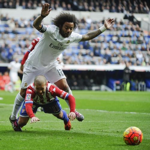 如果让这些矮子组成球队去踢世界杯，会拿到冠军吗