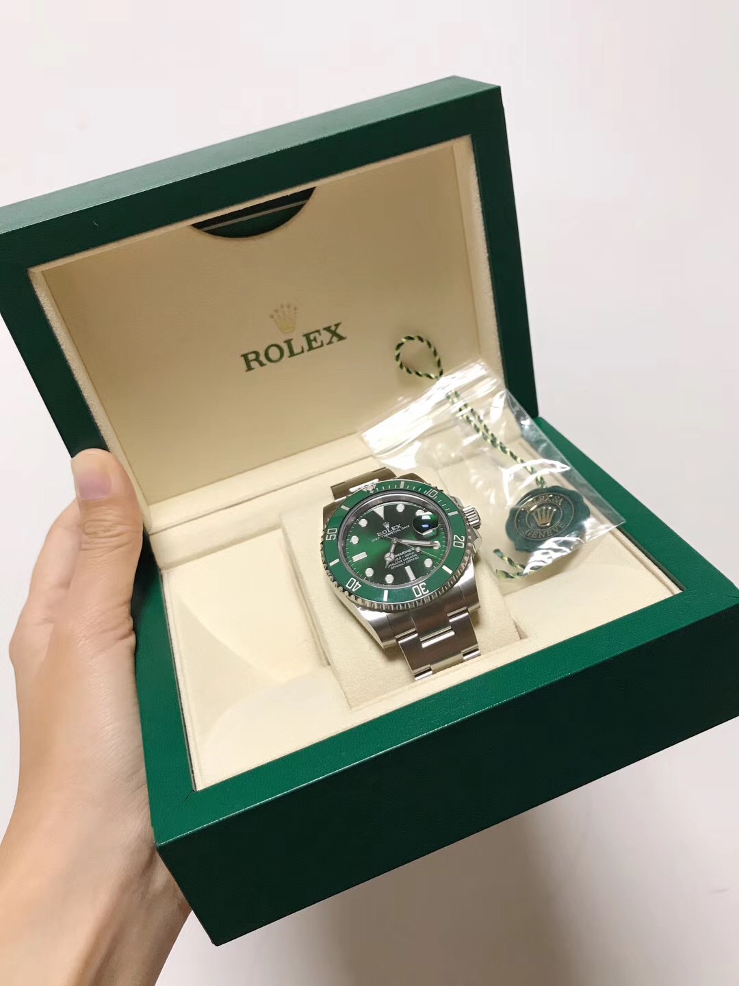 rolex劳力士绿鬼多少钱,rolex劳力士绿水鬼鉴定
