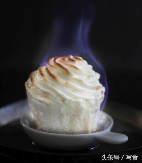 火烧冰淇淋,意式冰淇淋特别容易熔化