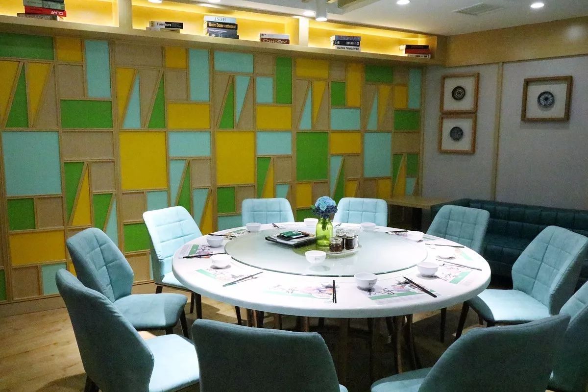 武汉排名第一的粤式茶餐厅,这家广式茶餐厅很火爆