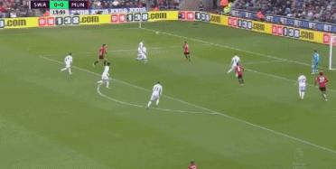 c罗暴力美学过人射门,暴力美学足球射门