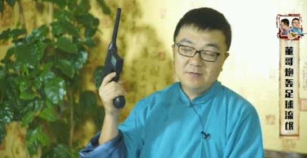 董路足球解说哪个直播平台,足球评论员董路经典解说