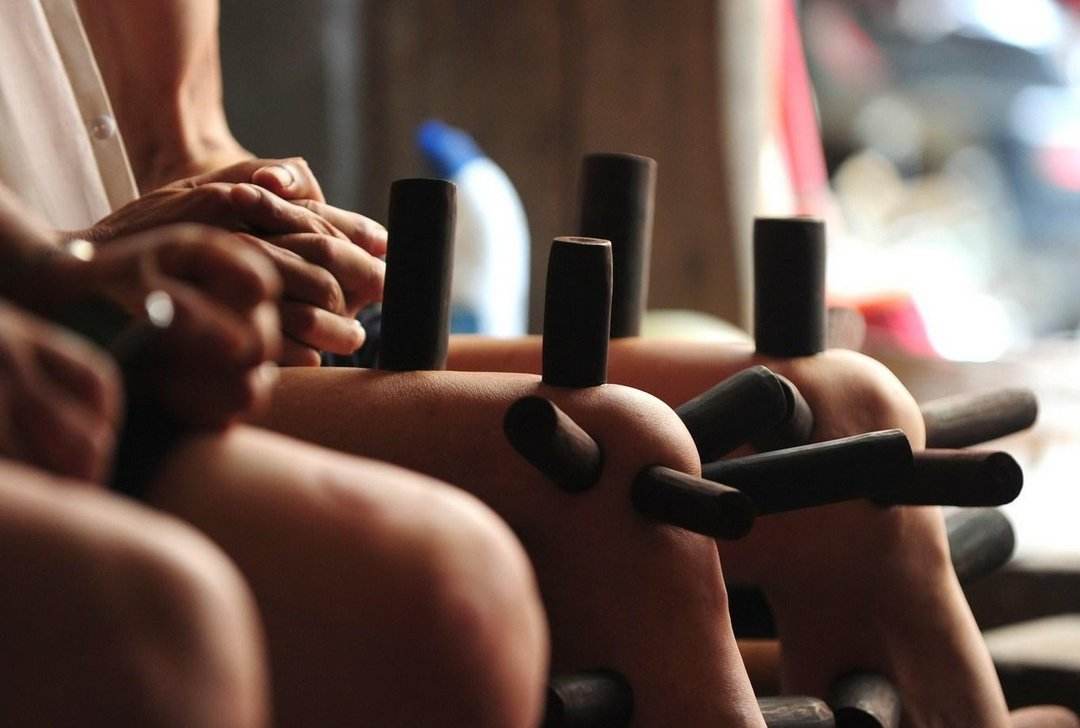 拔罐，是养生还是自虐？｜话题吧