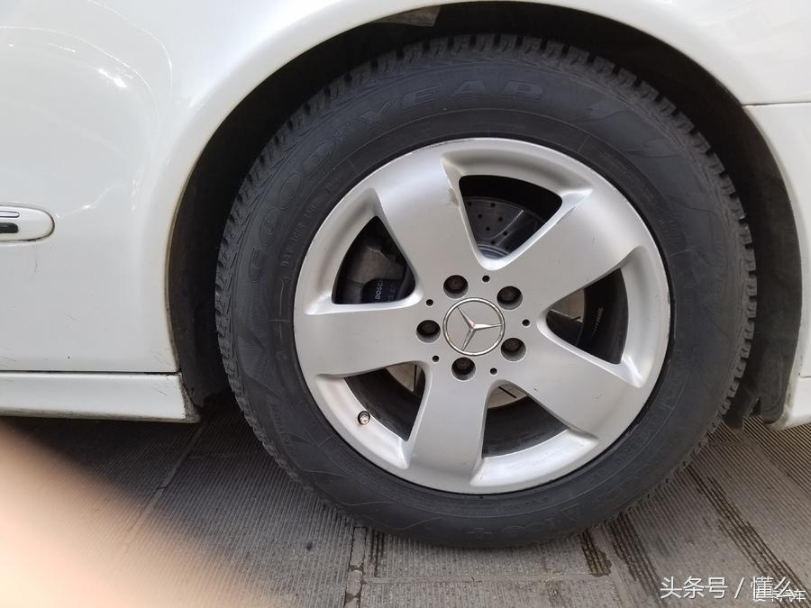 奔驰e280w211试驾视频,奔驰e280w211