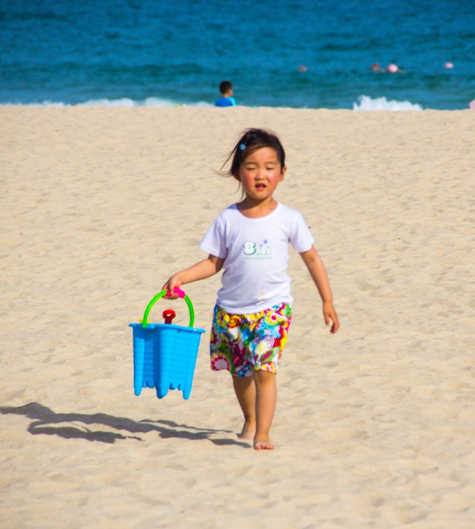 我们和孩子一起去三亚旅行,一大两小亲子三亚游