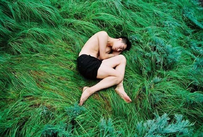 怎样才能更好的拍出情绪片,教你如何拍出情绪小短片