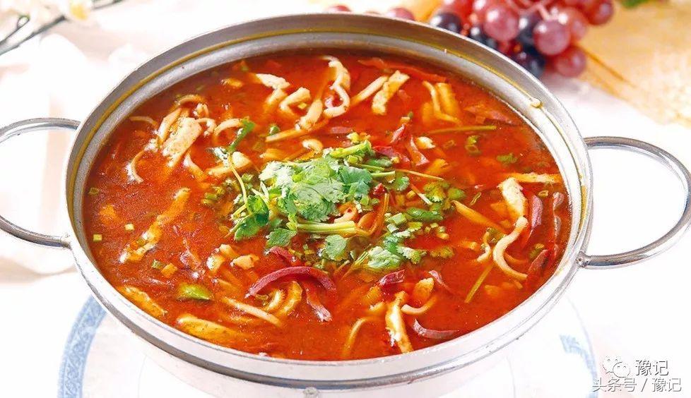 河南烩面大杂烩,河南烩菜面和烩面