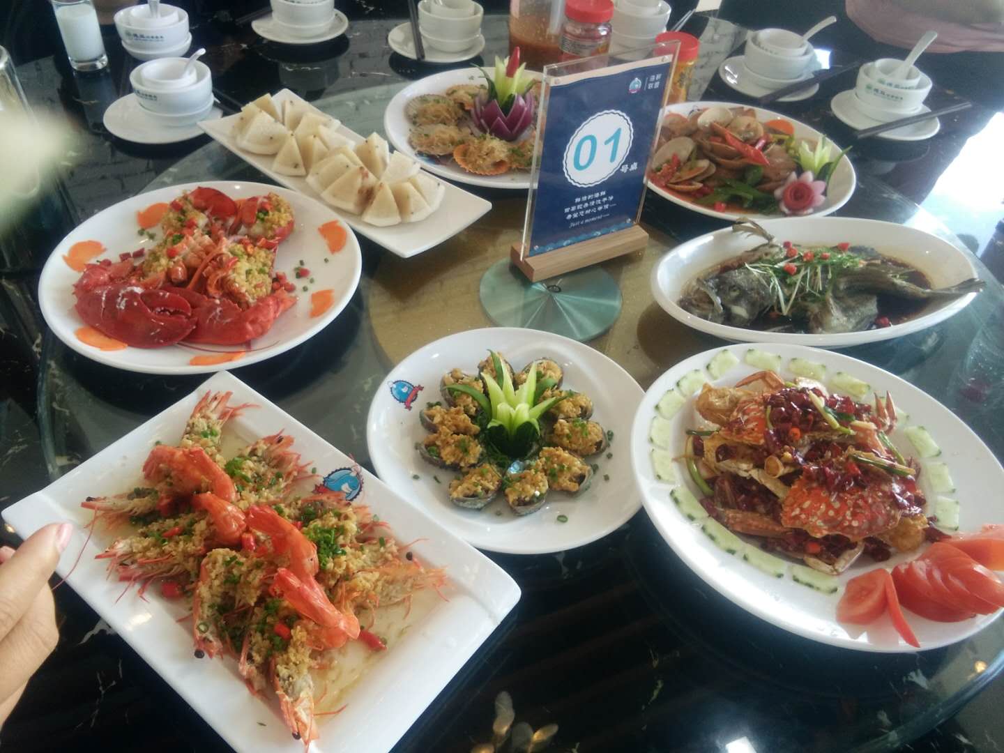 我们和孩子一起去三亚旅行,一大两小亲子三亚游