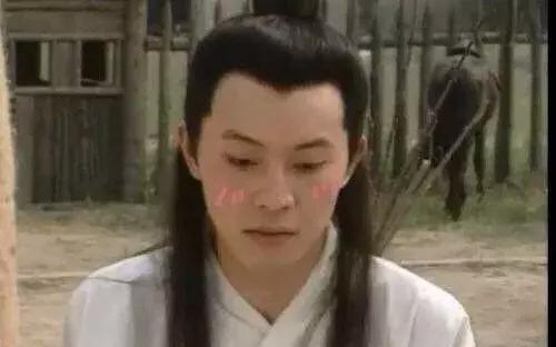 正经新娘扮奥特曼给新郎惊喜,新郎结婚现场化身奥特曼