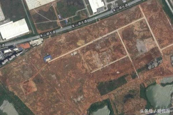 本田思域和东风本田crv,本田crv和思域是一个档次吗