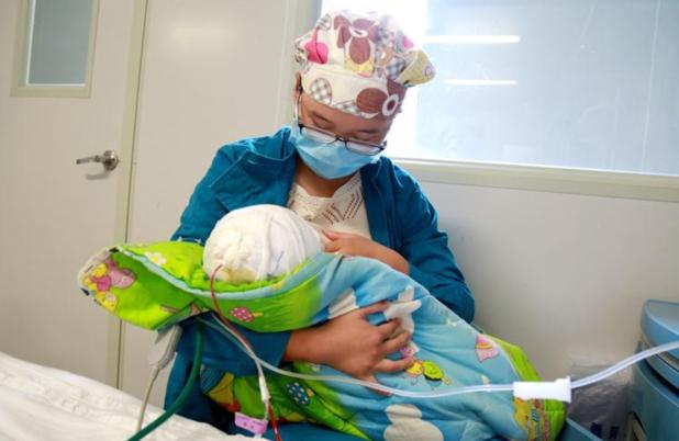 河南3地被评为中国最美目的地；首批销往国内iPhoneX从郑州发货