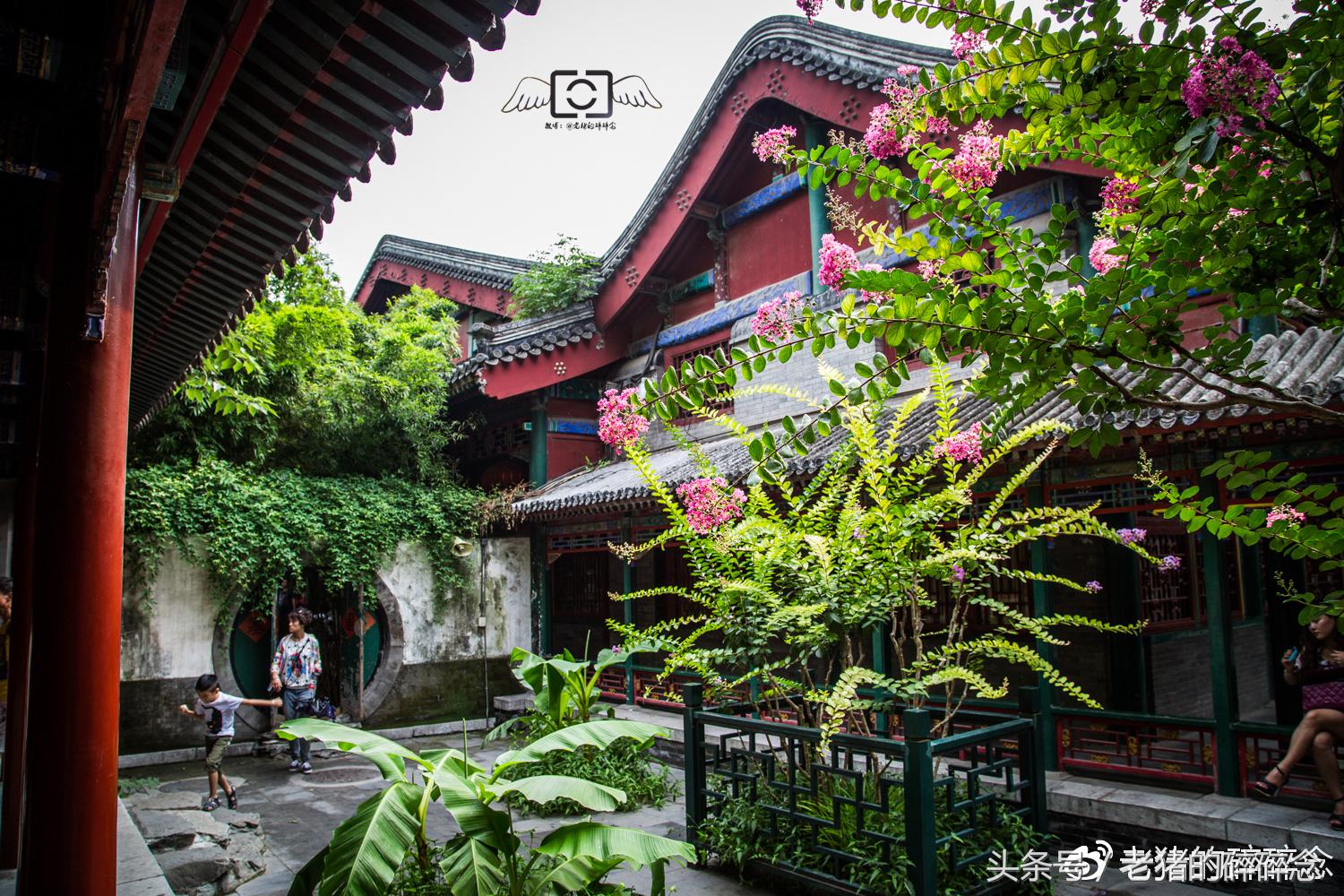 京城龙脉,一座和珅府半部清代史