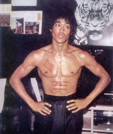 张国荣周星驰谁更有地位,张国荣与周星驰影响力