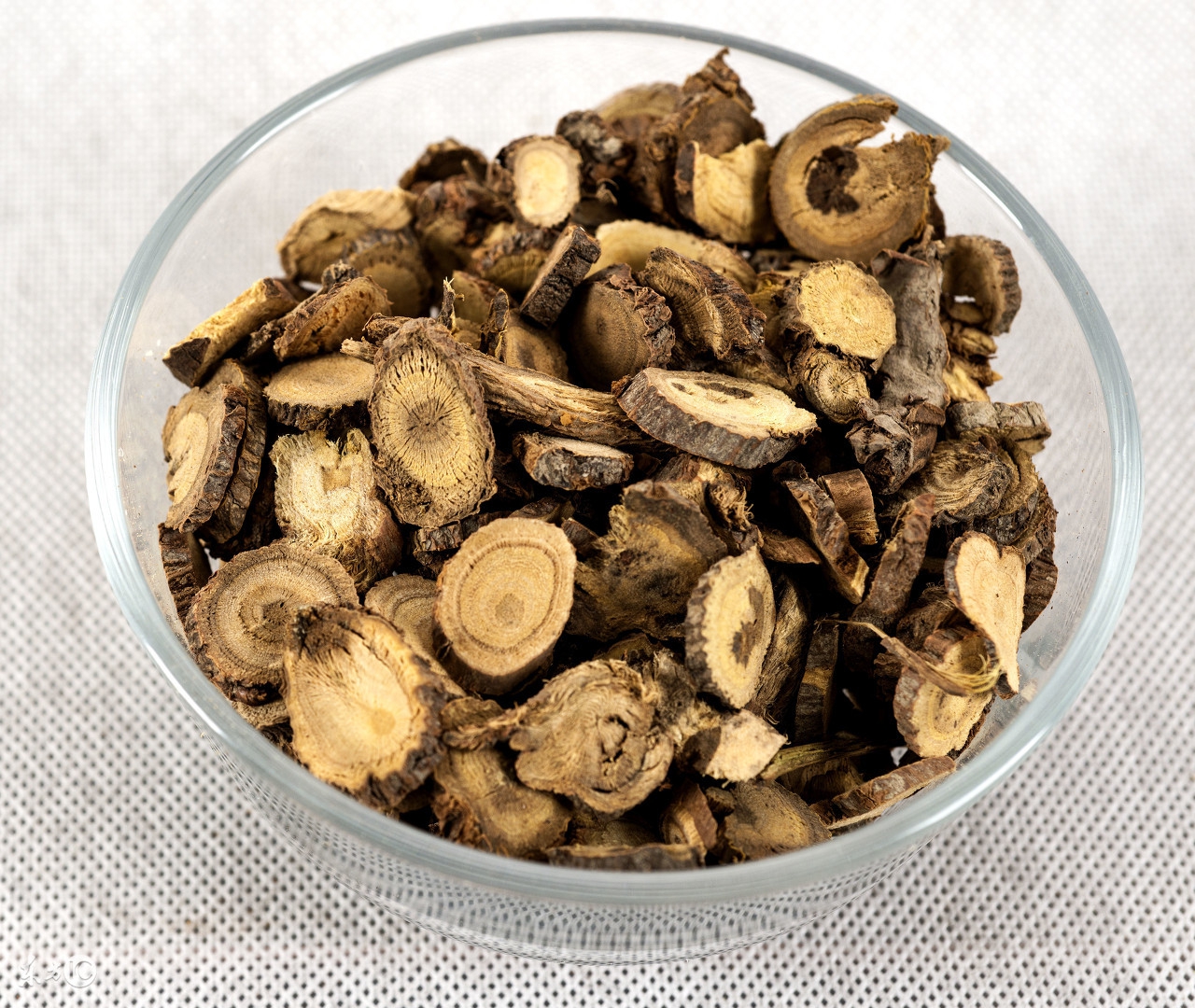 甘草有哪些作用听听专家怎么说,你知道甘草的作用与功效吗