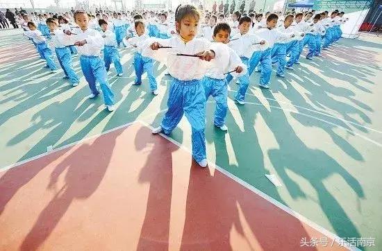 1949-2019南京变化,2011-2012年南京