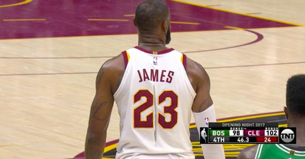 耐克不耐穿是真的吗,nba耐克球衣为什么变紧身了