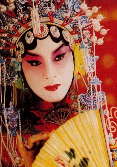 张国荣周星驰谁更有地位,张国荣与周星驰影响力