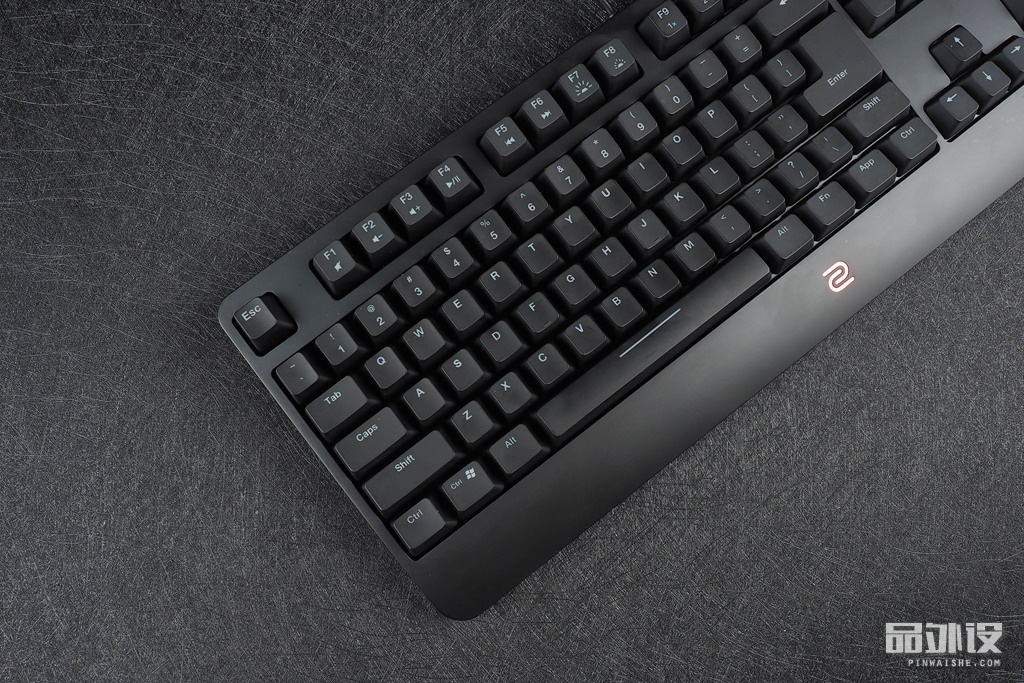 zowieceleritasii键盘,divinaceleritasii电竞键盘