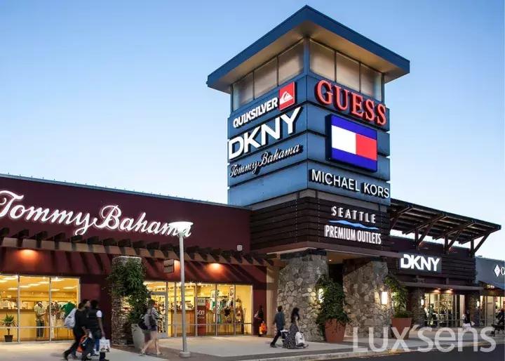 outlets店和官方旗舰店都是正品吗,outlets货和专柜货