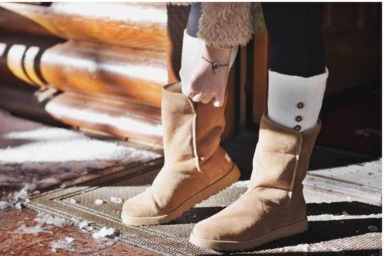 雪地靴防水款抗寒,什么雪地靴好看又保暖