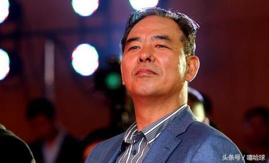 俱乐部都要建专业球场？看看日本J1联赛的球场，还是老实搞青训吧