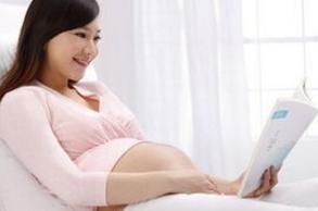 孕期胎教都有哪些方法,孕期胎教的正确方法和关注事项