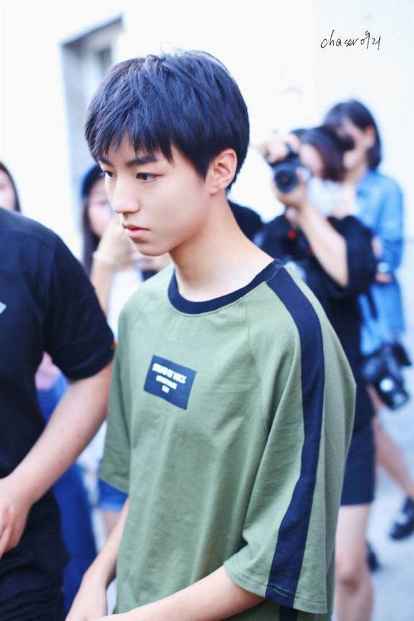 杨颖整牙前和整牙后的区别,baby杨颖整牙