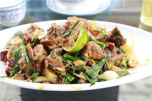 凉鸡的蘸水怎么做好吃,武定凉鸡的做法